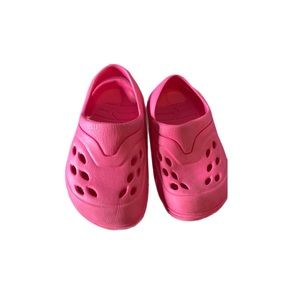 Walmart Slip Ons Babygirl Size 4
